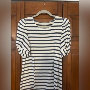 Lilly Pulitzer Navy and White Striped Short Sleeve Top